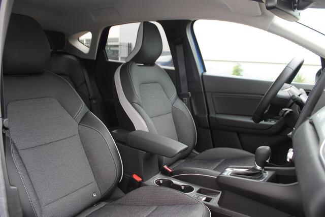 Renault CAPTUR 1.6 E-Tech full hybrid 145 PK techno | Groot scherm | Camera achter en sensoren voor | LM 18'' met 4 seizoensbanden |