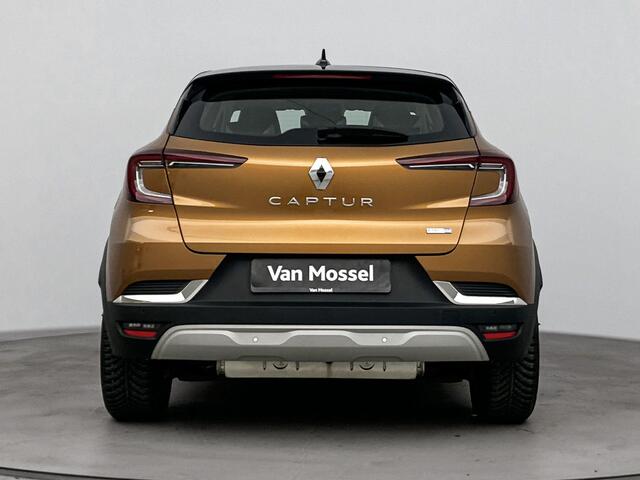 Renault CAPTUR 1.6 E-Tech Plug-in Hybrid 160 Initiale Paris