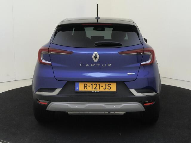 Renault CAPTUR 1.6 E-Tech Plug-in Hybrid 160 PK Intens Navigatie | Camera | Climate Control | Cruise Control | Parkeersensoren | Lichtmetalen Velgen