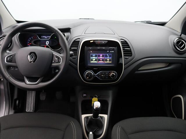 Renault CAPTUR 0.9 TCe Intens | Trekhaak | Navigatie | Stoelverwarming | Parkeersensoren | Cruise control | Climate control |