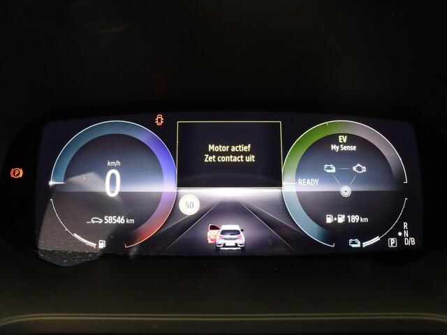 Renault CAPTUR 1.6 E-Tech Plug-in Hybrid 160 R.S. Line | Trekhaak | Rondomzicht camera | Climate control | Stoelverwarming | Navgatie | Adaptive cruise control |