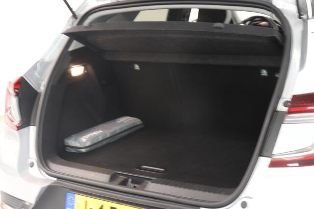 Renault CAPTUR 1.3 TCe 130 Edition One | Panoramadak | BOSE audio | 360° Camera | Trekhaak |