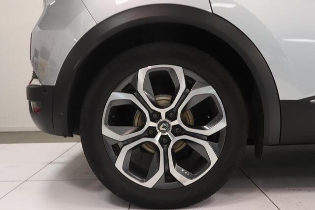 Renault CAPTUR 1.3 TCe 130 Edition One | Panoramadak | BOSE audio | 360° Camera | Trekhaak |