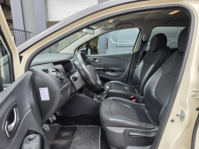 Renault CAPTUR TCe 90 Dynamique | Navigatie | Trekhaak | Parkeersensoren |
