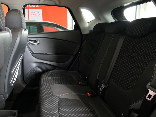 Renault CAPTUR 1.3 TCe Intens *Particuliere verkoop i.o.v!* - Afneembare trekhaak - Allseasons - Parkeerassistent - Dodehoek