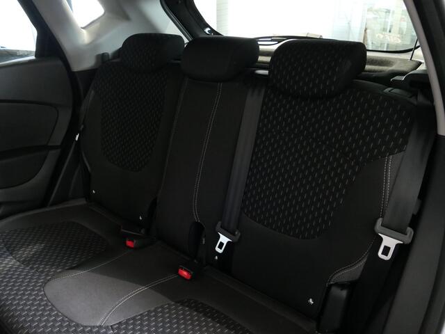 Renault CAPTUR 1.3 TCe Intens *Particuliere verkoop i.o.v!* - Afneembare trekhaak - Allseasons - Parkeerassistent - Dodehoek