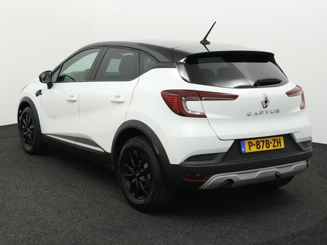 Renault CAPTUR 1.0 TCe 90 Zen Trekhaak, Airco, Apple Carplay/Android Auto, Cruise control, Achteruitrijcamera,keyless entry/start, Rijstrooksensor met correctie De Renault Captur 1.0 TCe 90 Zen is een ruime en comfortabele SUV met een moderne en luxe uitstraling. Dankzi