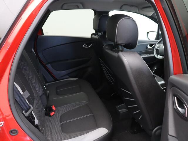 Renault CAPTUR TCe 90pk Bose | Trekhaak | Climate control | Achteruitrijcamera | Parkeersensoren voor/achter |