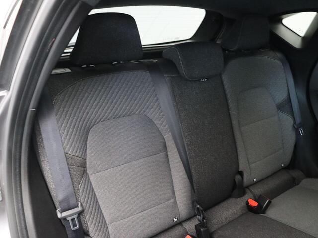 Renault CAPTUR 1.6 E-Tech full hybrid 145 techno | Achteruitrijcamera | Adaptieve cruise control | Digitale Cockpit | Navigatie |