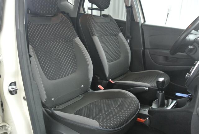 Renault CAPTUR TCe 90 Intens | Climate Control | Cruise Control | Parkeersensoren achter |