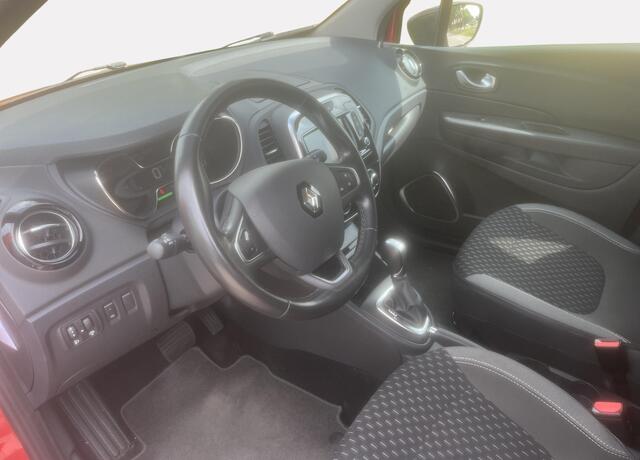 Renault CAPTUR 1.3 TCe 150 EDC Intens - Trekhaak / Automaat