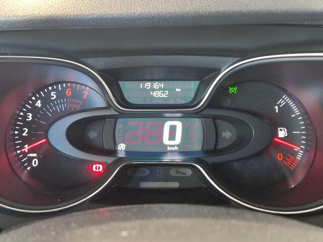 Renault CAPTUR 0.9 TCe Intens | 1E EIGENAAR/DEALER ONDERHOUDEN | ACHTERUITRIJCAMERA | NAVIGATIE | DODEHOEK DETECTIE | PARKEERSENSOREN VOOR & ACHTER |