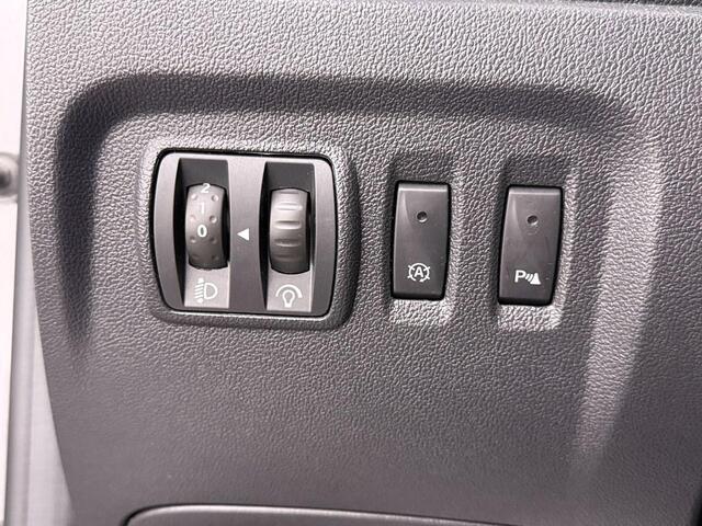Renault CAPTUR 0.9 TCe Limited Trekhaak/Nav/4S.Banden