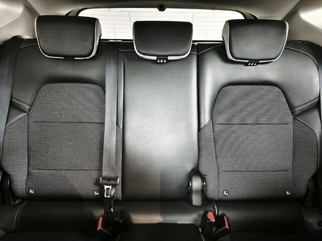 Renault CAPTUR 1.6 E-Tech Plug-in Hybrid 160 Intens | Navigatie | Apple & Android Carplay | Camera | Climate Control | Cruise Control |