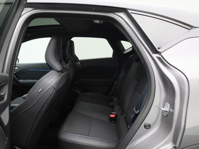 Renault CAPTUR 1.8 E-Tech full hybrid 160 esprit Alpine | HARMAN KARDON Audio | Pano dak | 360 Camera | Navigatie | Stoelen en stuur verwm. | Adaptief cruise control | Airco | 19'' LM Velgen