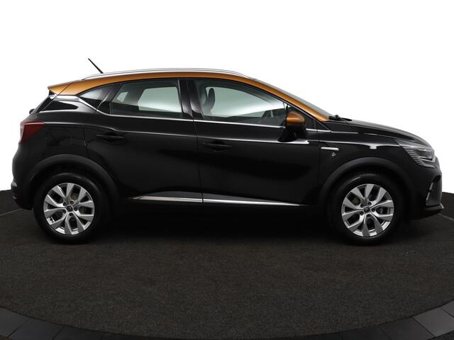 Renault CAPTUR 1.0 TCe 100 Intens Navigatie - Climate control - Stoelverwarming - Cruise control - Trekhaak - Virena zekerheidspakket ¤ 895,-