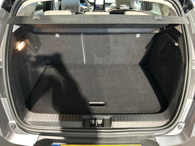 Renault CAPTUR 1.6 E-Tech Hybrid 145 Initiale Paris | Camera | Navigatie | Stoel & Stuurwiel verwarming |