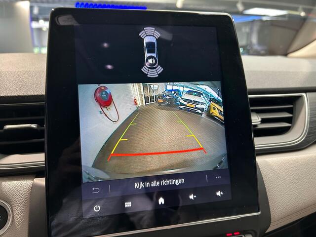 Renault CAPTUR 1.6 E-Tech Hybrid 145 Initiale Paris | Camera | Navigatie | Stoel & Stuurwiel verwarming |