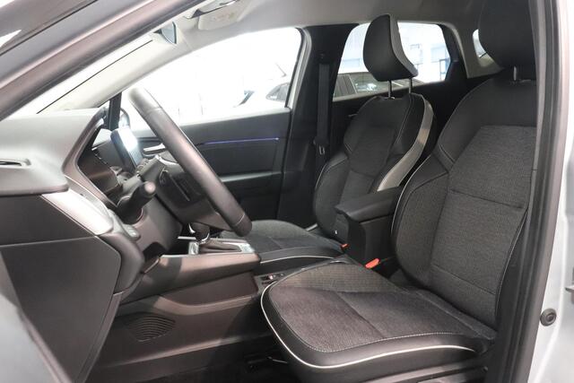 Renault CAPTUR 1.3 TCe 140 Intens | Climate control | Camera | AppleCarplay AndroidAuto | Navigatie | Cruise control | Trekhaak |