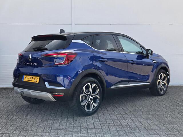 Renault CAPTUR 1.3 TCe 140 Intens / Achteruitrijcamera / Apple Carplay Android Auto / Cruise control / Keyless Entry & Start / Draadloze telefoon lader / Navigatie / Parkeersensoren voor en achter / Climate control /