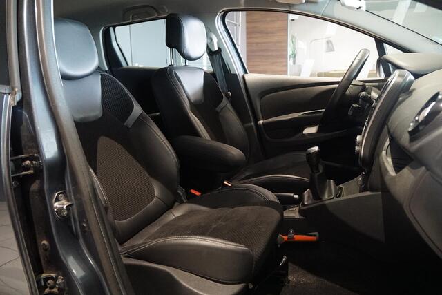 Renault CLIO Estate 0.9 TCe Intens *EERSTE EIGENAAR* TREKHAAK/ LED/