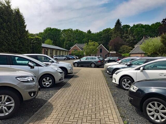 Renault CLIO 0.9 TCe Limited Navi, PDC, LMV, Trekhaak