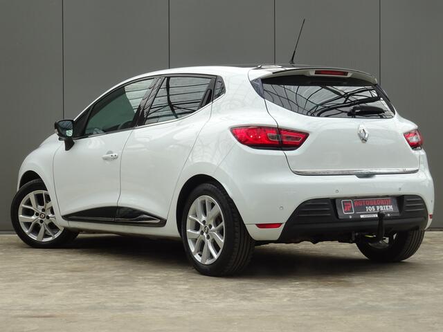 Renault CLIO 0.9 TCe Limited * PDC * TREKHAAK * DEALER ONDERH. !!