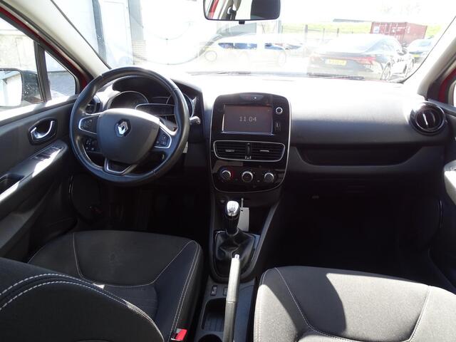 Renault CLIO 0.9 TCe Limited Navigatie, Airco, CruiseControl, Elec ramen, 5drs, LM-velgen, Bedienbaar stuur