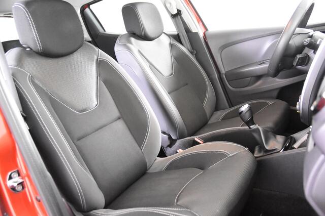 Renault CLIO 0.9 TCe Zen Limited *1ste Eigenaar*Navigatie*Airco*