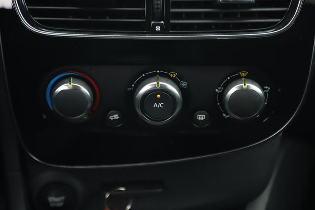 Renault CLIO Estate 0.9 TCe Zen Navigatie Airco Cruise Control Bluetooth DAB Parkeersensor