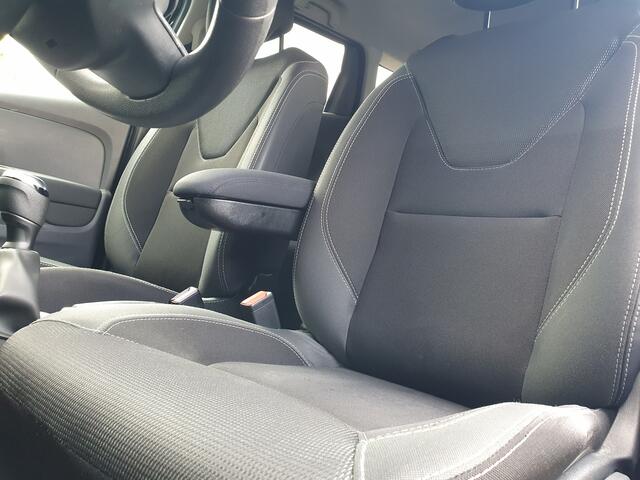 Renault CLIO Estate 0.9 TCe Zen NAVI/CRUISE/AIRCO/TRHAAK