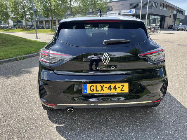 Renault CLIO 1.0 TCe ECO-G 100 techno Renault Clio 1.0 TCe 100 GPF Bi-Fuel techno / Demo West