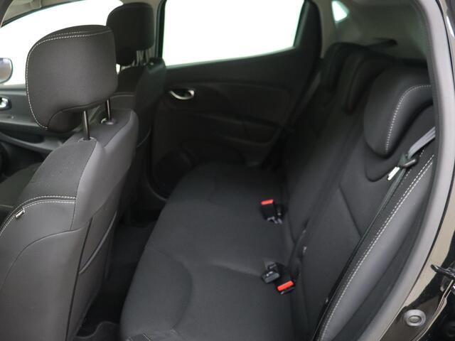 Renault CLIO 0.9 TCe Limited | Navigatie | Airco | Parkeersensoren achter | Cruise Control | Lichtmetalen velgen 16"