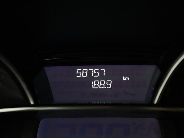 Renault CLIO Estate 90pk TCe Limited Airco | Cruise | Carplay | Navi | Parkeersens. achter | Trekhaak