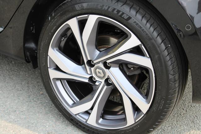 Renault CLIO 1.3 TCe R.S. Line | 360 CAMERA | BLIND SPOT | PARKEERSENSOREN V+A | CLIMATE CONTROL | CRUISE CONTROL | APPLE CARPLAY