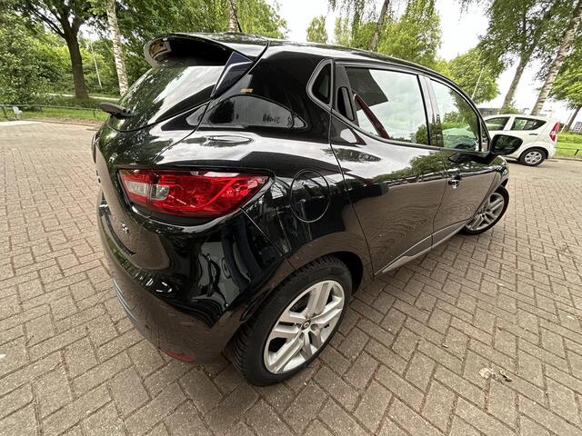 Renault CLIO 0.9 TCe Zen | Parkeersensoren Achter | Navigatie