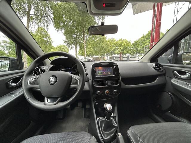 Renault CLIO 0.9 TCe Zen | Parkeersensoren Achter | Navigatie