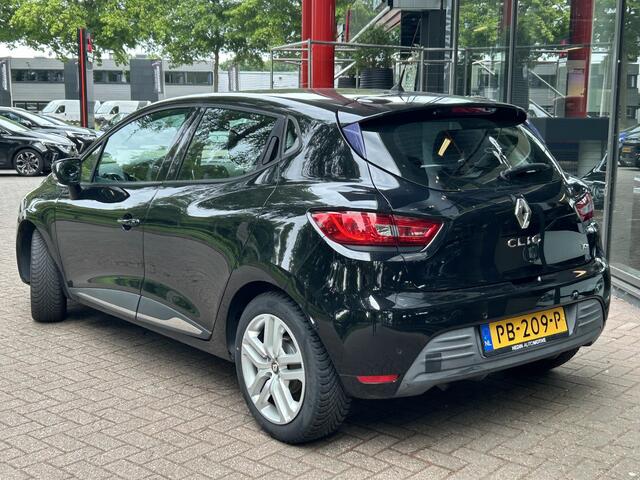Renault CLIO 0.9 TCe Zen | Parkeersensoren Achter | Navigatie