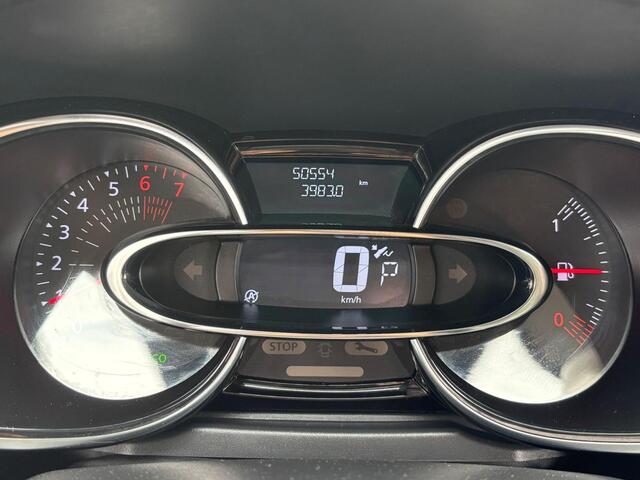 Renault CLIO Estate 1.2 TCe 120 PK Intens | Automaat | Halfleer | Camera | LED