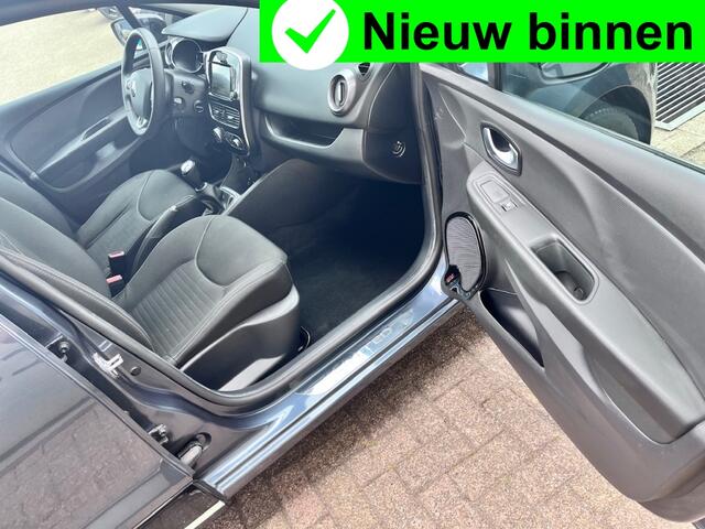 Renault CLIO 0.9 TCe Limited Navi|Cruise|LED|17inch
