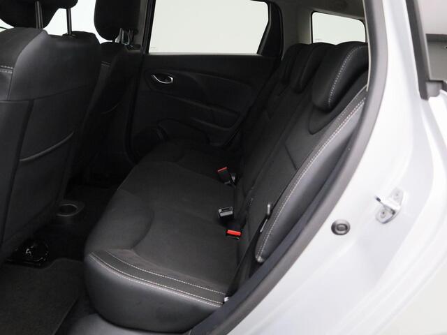 Renault CLIO Estate TCe 90 Limited | Medianav | Airco | Lichtmetalen velgen | Parkeersensoren achter | Renault Handsfree card