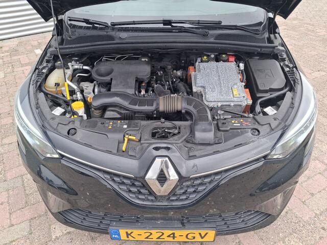 Renault CLIO 1.6 E-Tech Hybrid 140 Intens | Nieuw Binnen! | Navi | Clima | Lane Assist