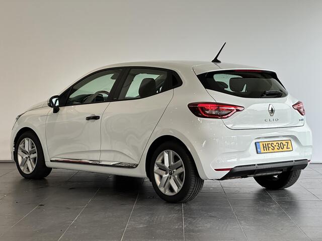 Renault CLIO 1.6 E-Tech Hybrid 140 Zen AUTOMAAT | NAVIGATIE | ACHTERUITRIJCAMERA | PARKEERSENSOREN VOOR /- ACHTER