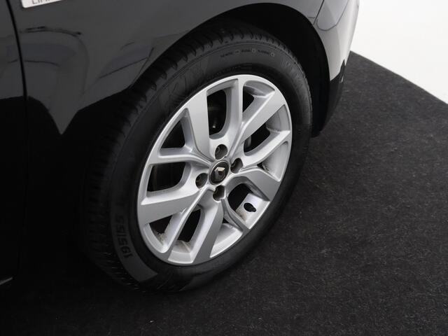 Renault CLIO Estate 0.9 TCe Limited
