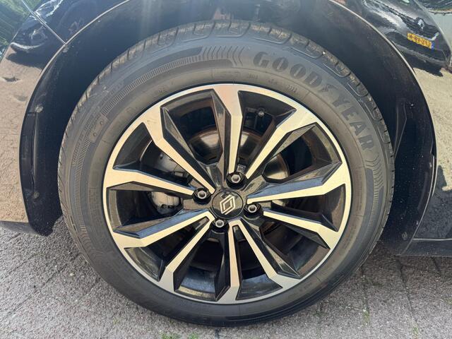 Renault CLIO 1.0 TCe 90 Techno+Pack Winter!!