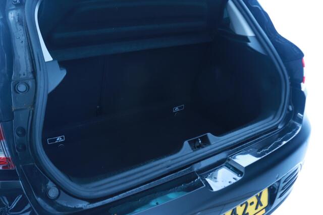 Renault CLIO 1.2 TCe Intens Clima/Navi/Camera