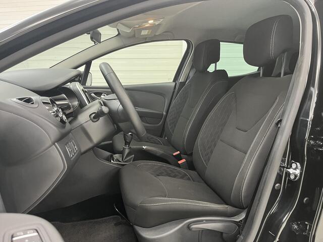 Renault CLIO TCe 90 Limited / Cruise Control / Parkeersensoren Achter / Dealeronderhouden / Navigatie /