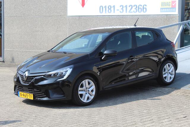 Renault CLIO 1.0 TCe Zen Navigatie/Cruise control/Apple carplay/Airco/Lane assist/Multifunctioneel stuurwiel/Spraakbediening/Actief remmen/Verkeersbord herkenning/Elektrische ramen/Elektrisch verstelbare spiegels.
