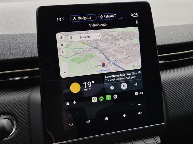 Renault CLIO 1.6 E-Tech Hybrid 145 E-Tech Engineered Automaat / Pack BOSE / Bose Audio Systeem / Apple Carplay Android Auto / Achteruitrijcamera / Cruise control / Keyless Entry/Start / Climate control / Draadloze telefoon lader /