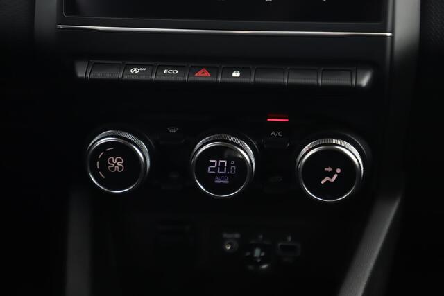 Renault CLIO 1.0 TCe Zen Navigatie Carplay Android Getint Glas Rijstrooksensor LED